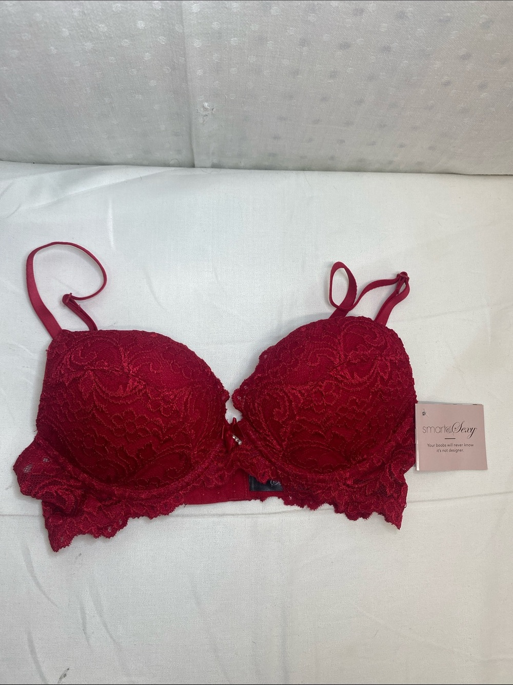 smart & sexy Red Lace Push-Up Bra with Scalloped Trim Size 32A